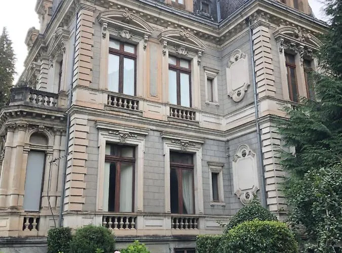 Standing Location Luisa Luchon Pyrenees